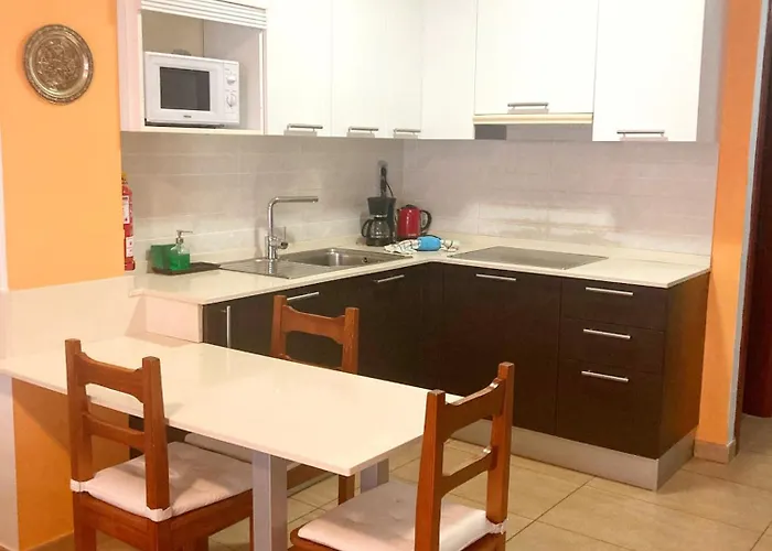 Apartament Sea View V *